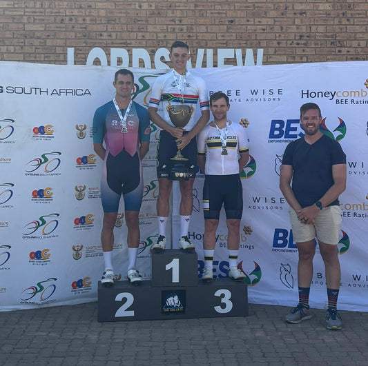 Rohan du Plooy Shines at South African Criterium Champs: A Step Forward for Crit Racing